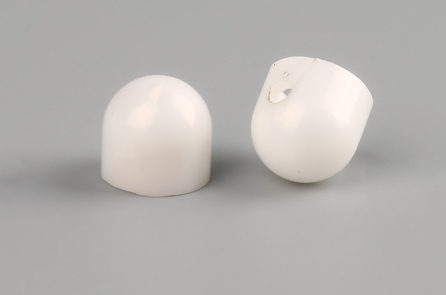 Comparison of the advantages of zirconia ceramics and alumina ceramics